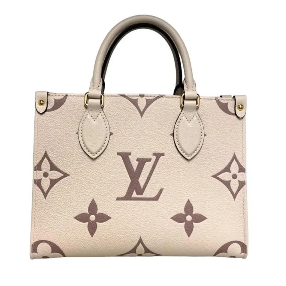 Louis Vuitton On The Go PM Shoulder Bag Creme